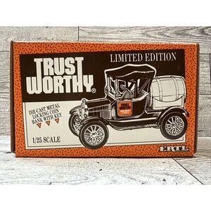 TRUST WORTHY 1918 Ford Barrel Die Cast Coin Bank #9377 (1991) *Box Stained*